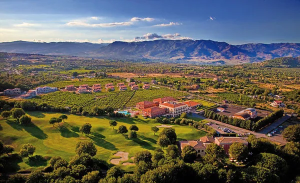 Picciolo Etna Golf Resort & Spa, Curio Collection by Hilton
