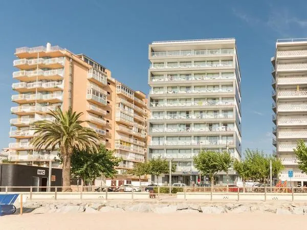 Pierre & Vacances Apartamentos Blanes Playa
