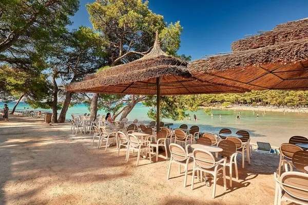 Pine Beach Pakostane - Bungalows