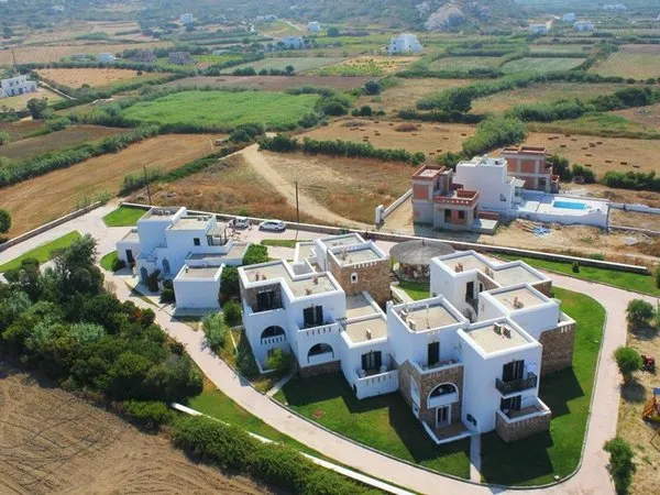 Plaka Hotel I