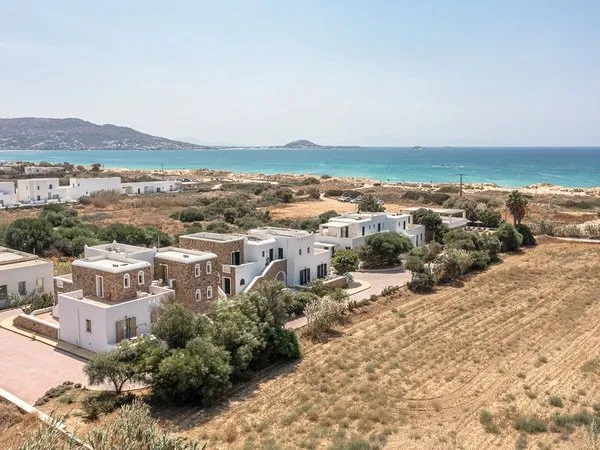 Plaka Hotel II
