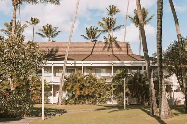 Plantation Hale Suites