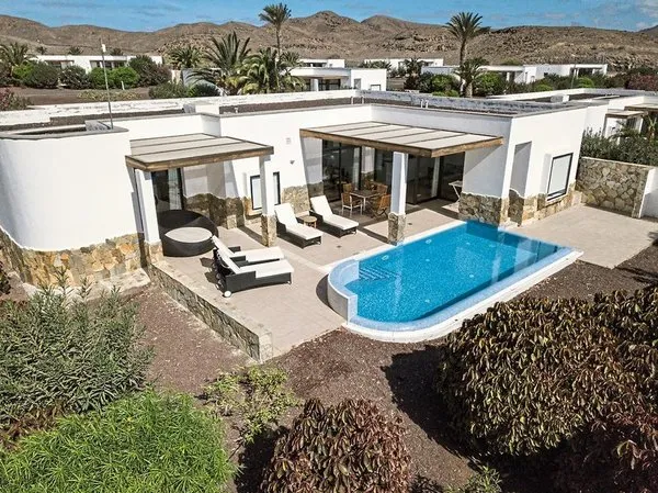 Playitas Villas