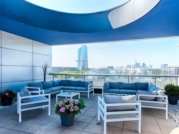 Plaza Hotel & Living Frankfurt