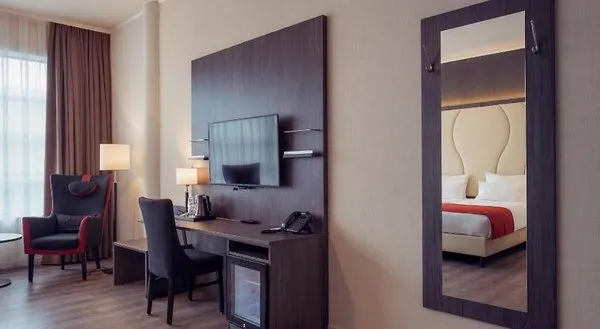 PLAZA Premium Den Haag City Center