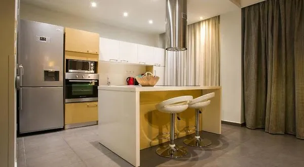 Polis Apartments