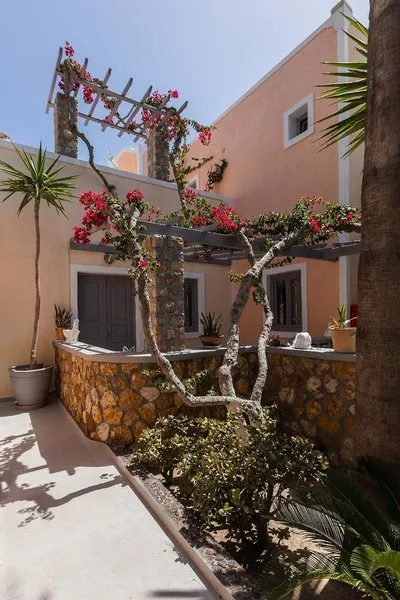 Polydefkis Hotel