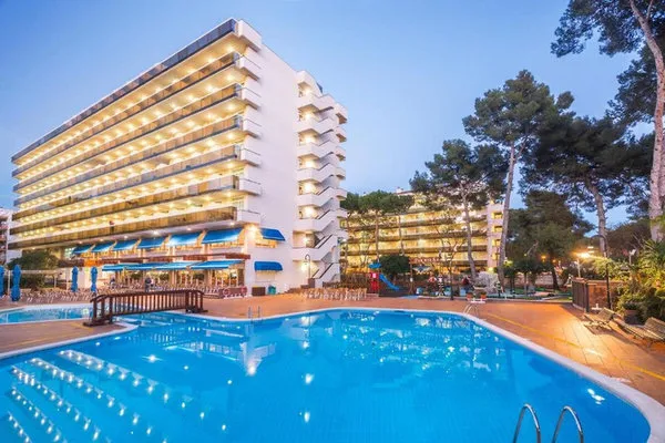 Ponient Aparthotel Marinada