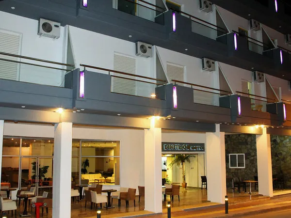Porto Plazza Hotel
