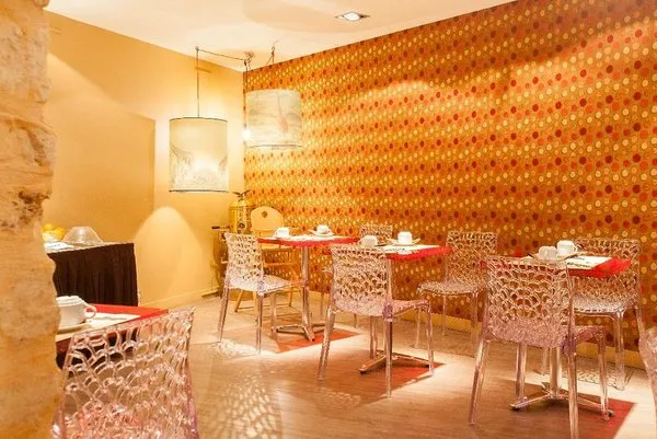 Posy Hotel By Happyculture