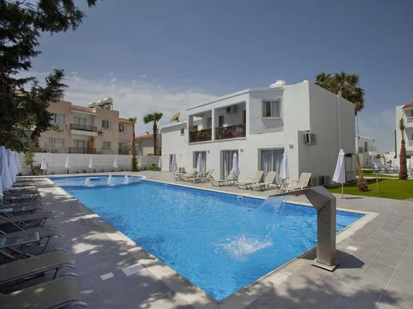 Princessa Vera Hotel Apartments