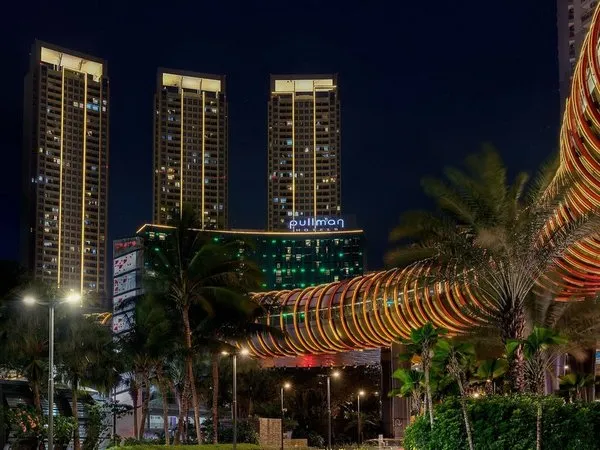 Pullman Jakarta Central Park