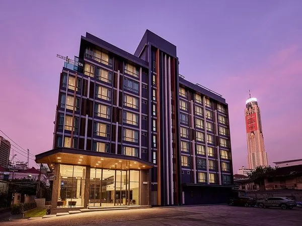 Pure Eleven Pratunam Bangkok Hotel