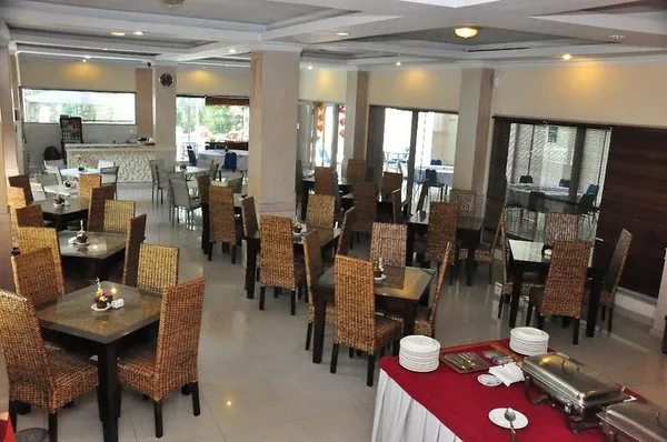 Puri Saron Denpasar