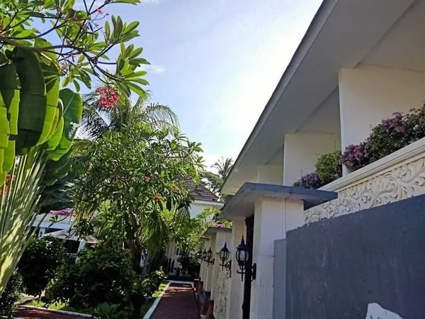 Puri Saron Senggigi Hotel
