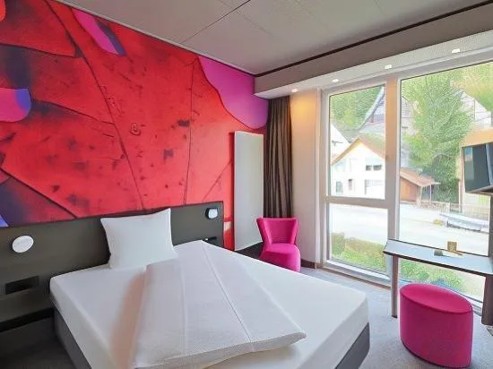 Qubixx Stadtmitte Hotel