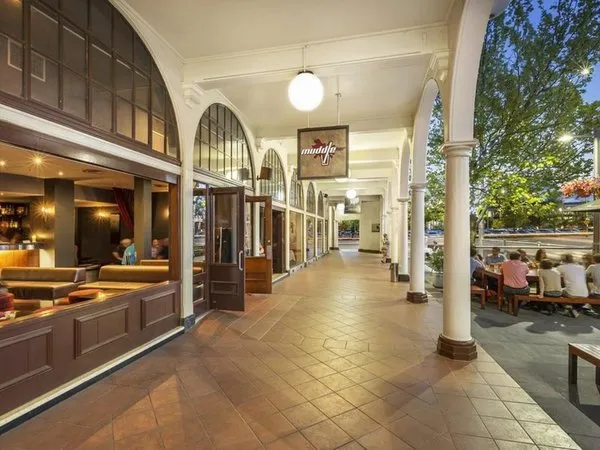 Quest Canberra