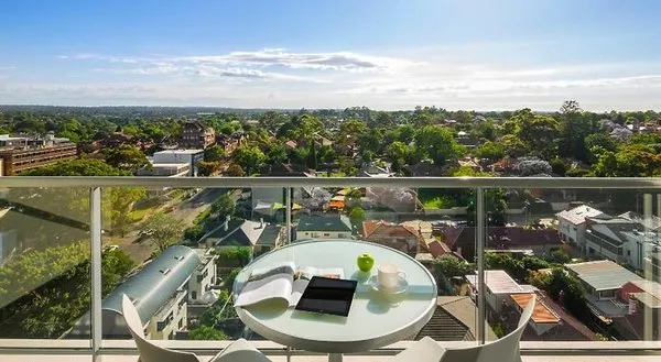 Quest Dandenong Central