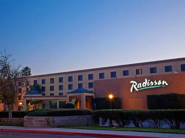 Radisson Hotel Santa Maria