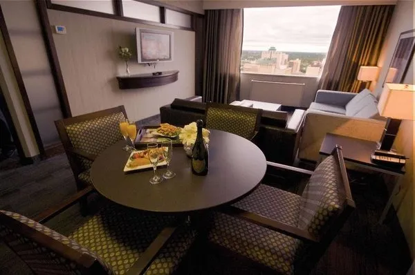 Radisson Hotel Winnipeg Downtown