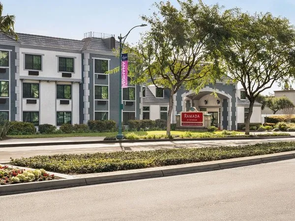 Ramada by Wyndham Anaheim Convention Center