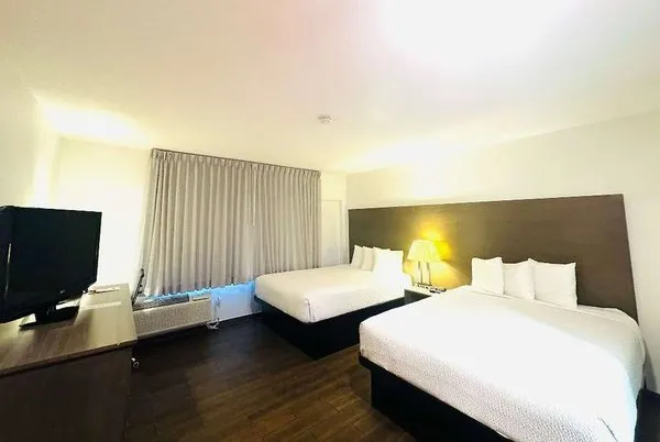 Ramada by Wyndham San Diego Airport