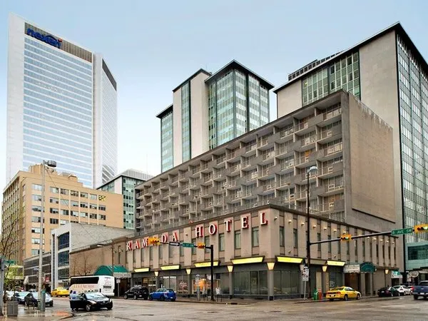 Ramada Plaza by Wyndham Calgary Downtown