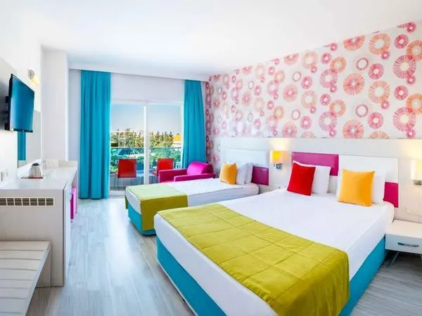 Ramada Resort by Wyndham Side
