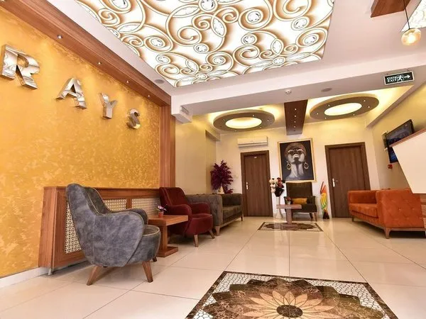 Rays Hotel