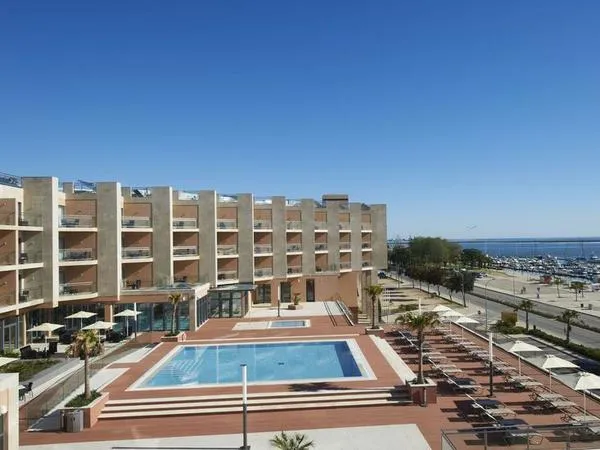 Real Marina Hotel & Spa