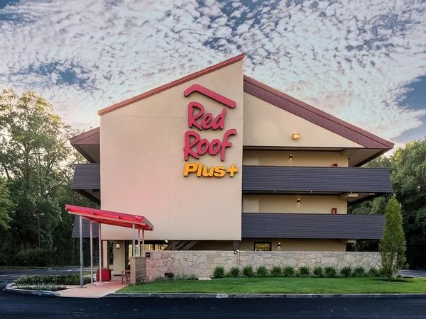 Red Roof PLUS+ Wilmington - Newark