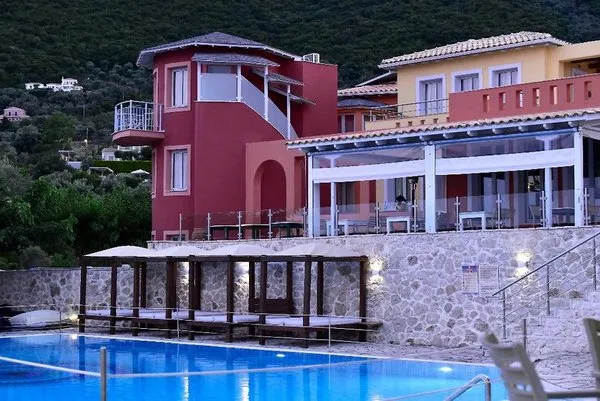 Red Tower Hotel & Suites