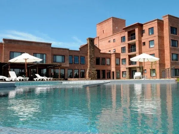 Regency Park Hotel + Spa
