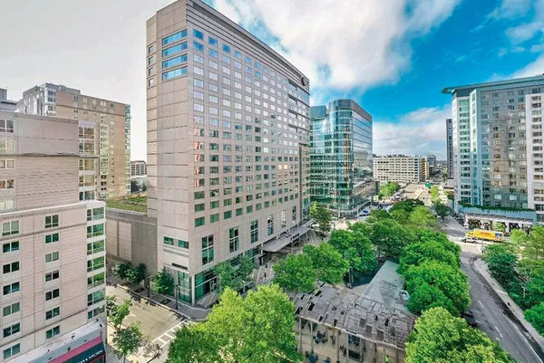 Renaissance Boston Seaport District