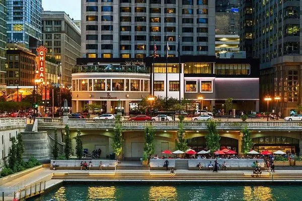 Renaissance Chicago Downtown