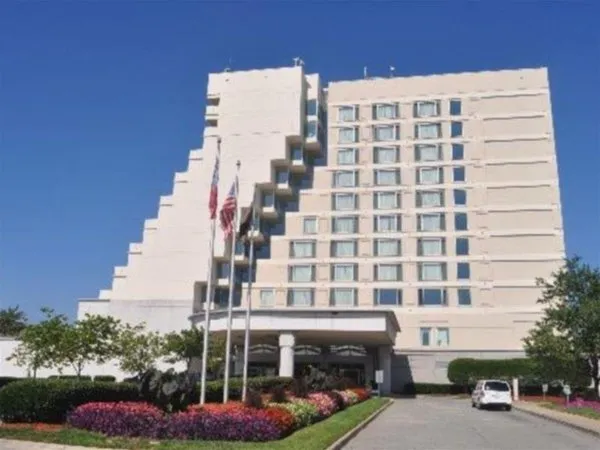 Renaissance Concourse Atlanta Airport Hotel