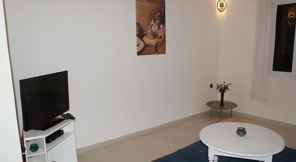 Residence Louzani - Hotel Apartment