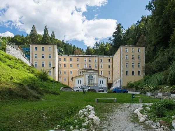 Rimske Terme - Hotel Zdraviliski Dvor