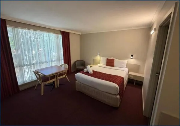 Ringwood Lake Inn