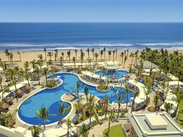 Riu Emerald Bay