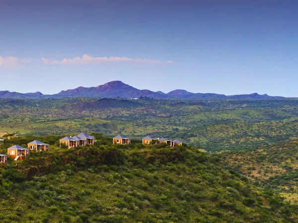 River Crossing Lodge