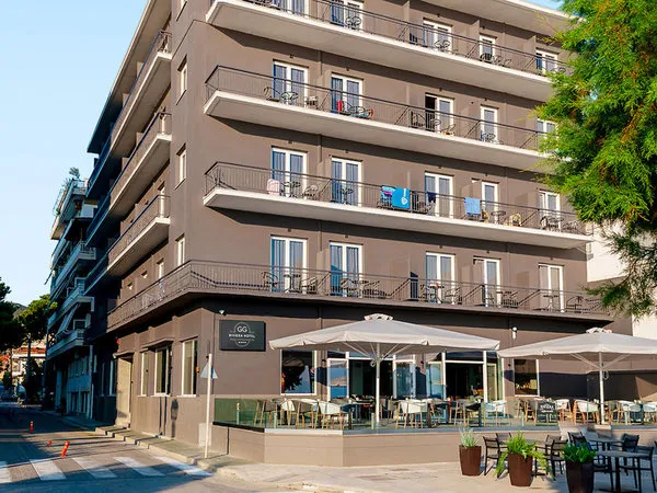 Riviera Hotel
