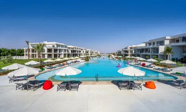 Rixos Premium Magawish Bay View