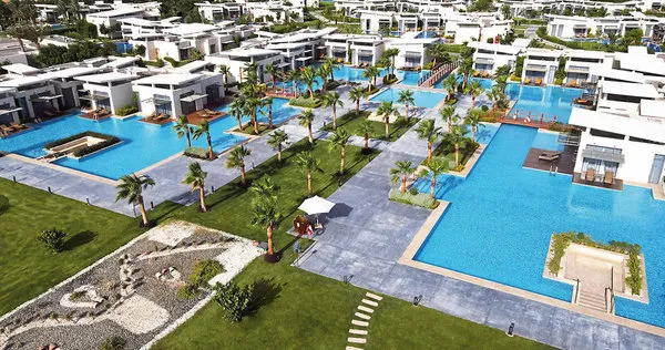Rixos Premium Magawish Suites & Villas