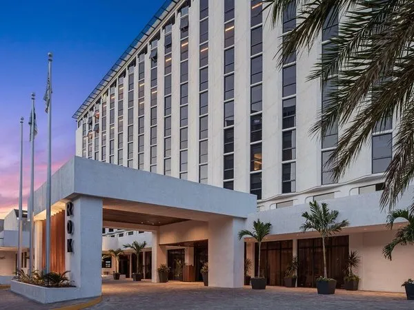 Rok Hotel Kingston Tapestry Collection By Hilton