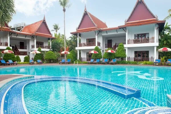 Royal Lanta Resort & Spa