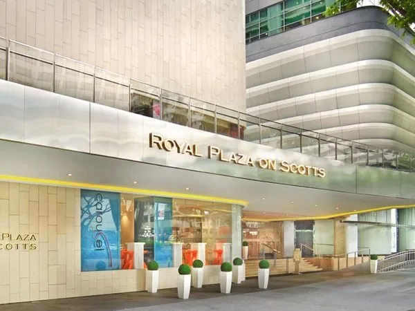 Royal Plaza on Scotts