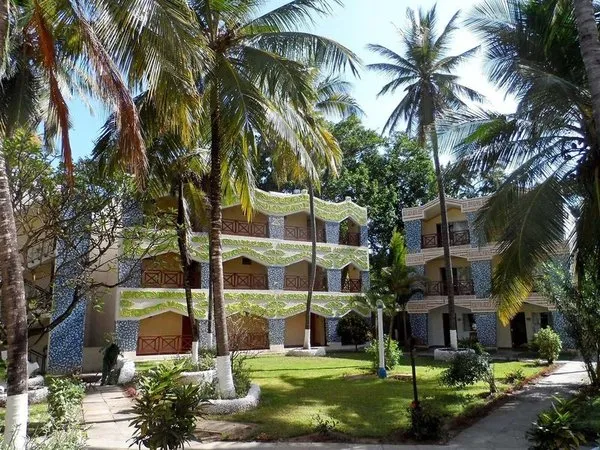 Sai Rock Beach Hotel & Spa