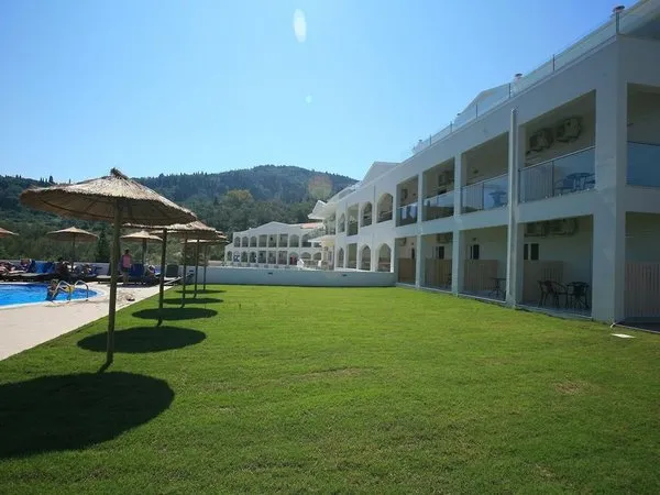 Saint George Palace Hotel