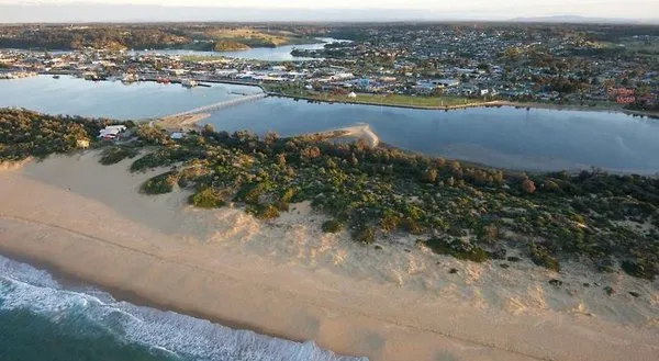 Sand Bar Motel
